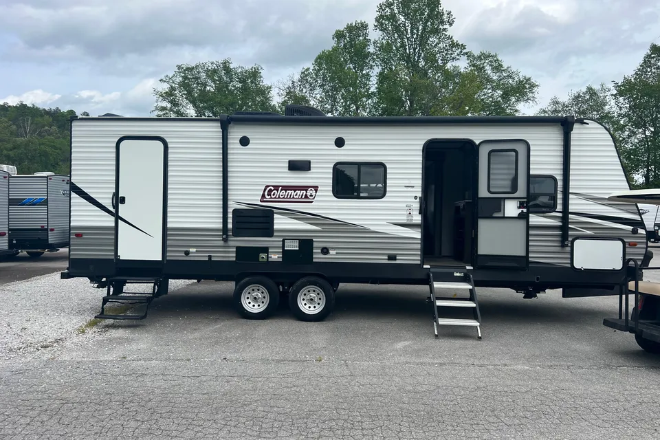 John's Coleman Lantern Travel Trailer