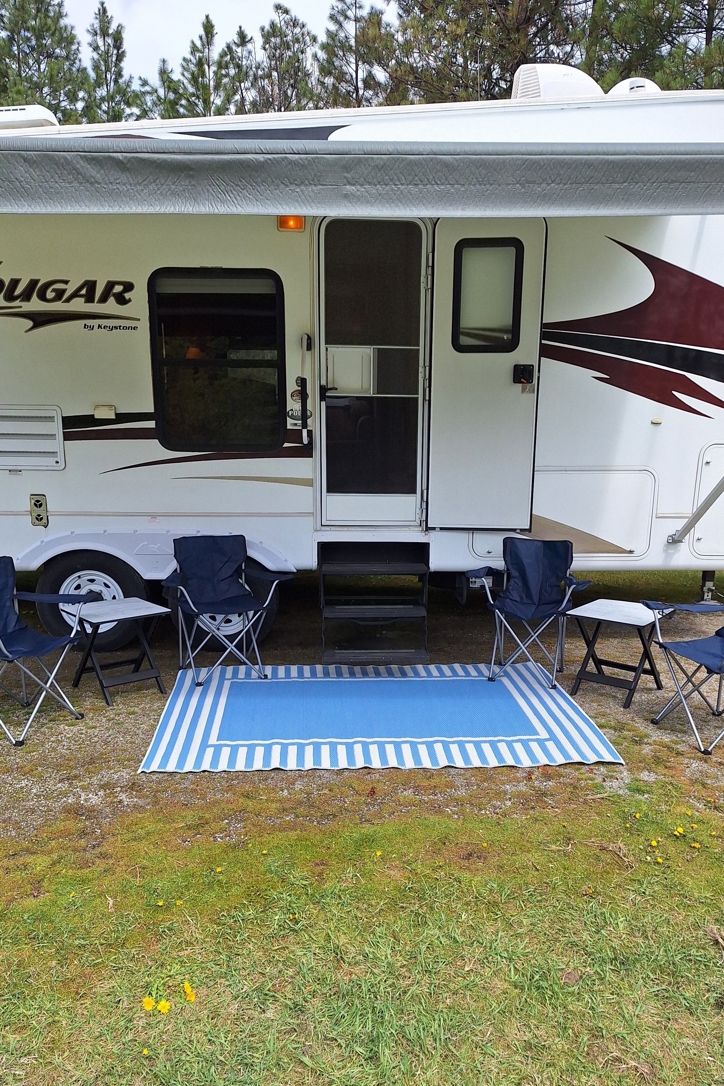 Easy Camping-Sleeps 6-Delivery & Setup