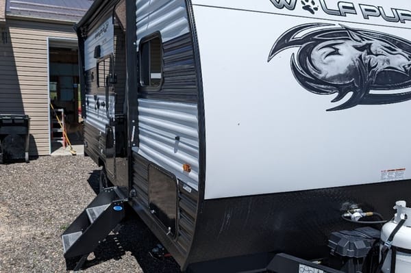 SUV Towable & PET Lovers - 2023 Forest River Cherokee Wolf Pup