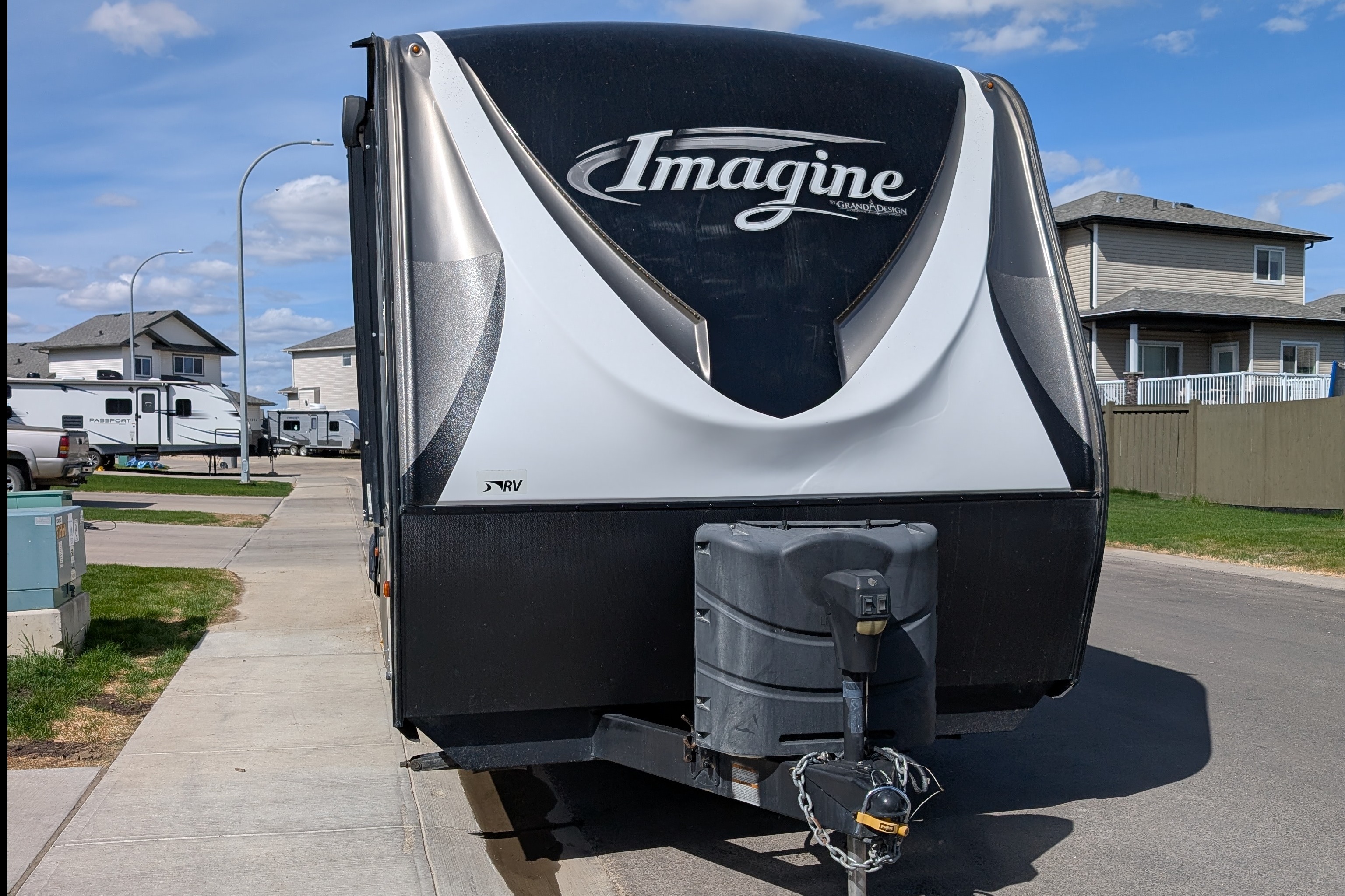 Family friendly 35FT Travel Trailer with Bunk room