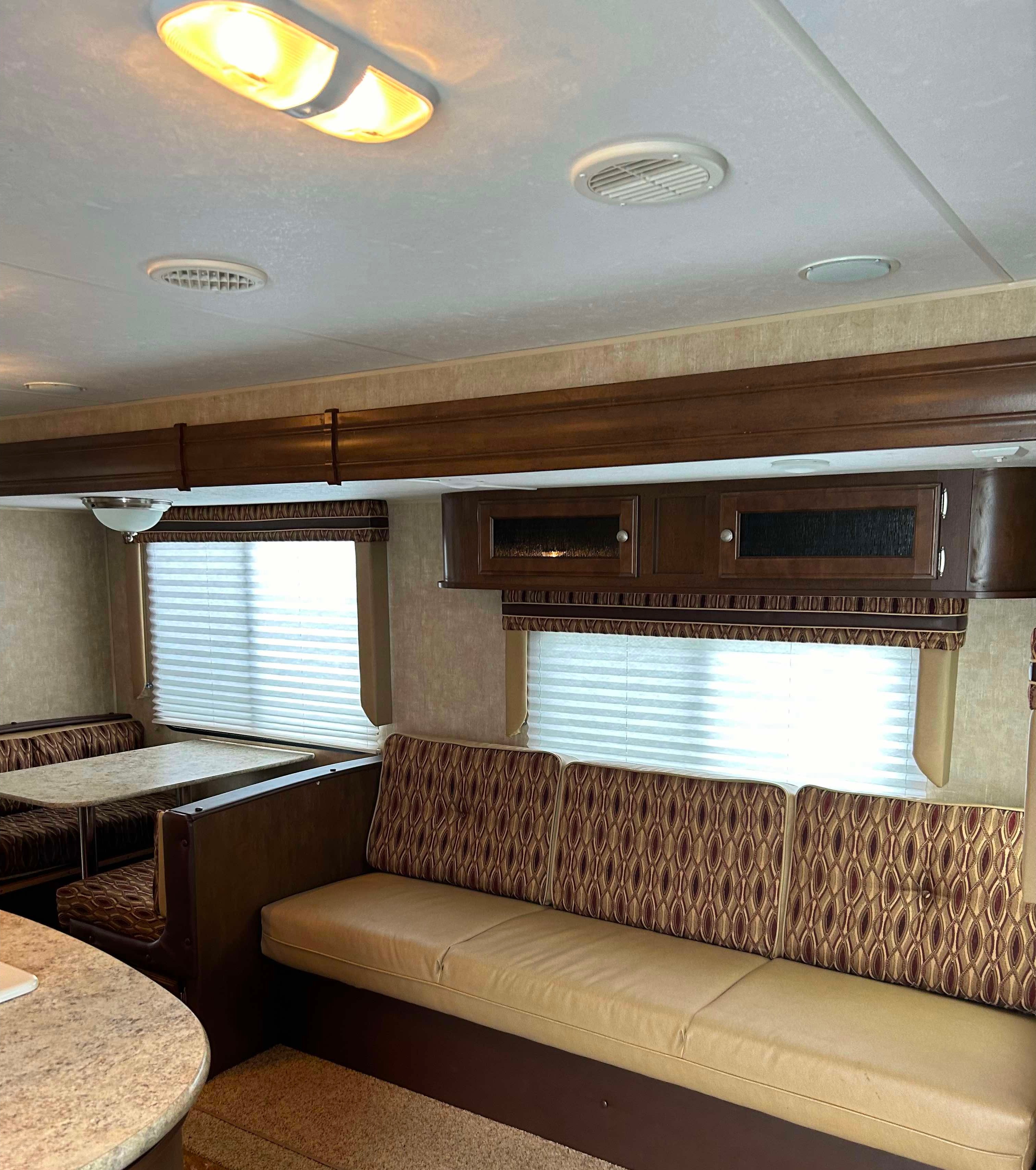 Brittany's Spacious Sport Trek Family Friendly Travel Trailer