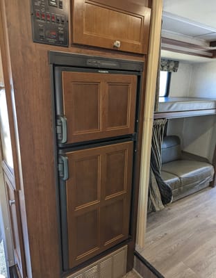Alex's 2018 Sunseeker -sleeps up to 6- multilingual owners