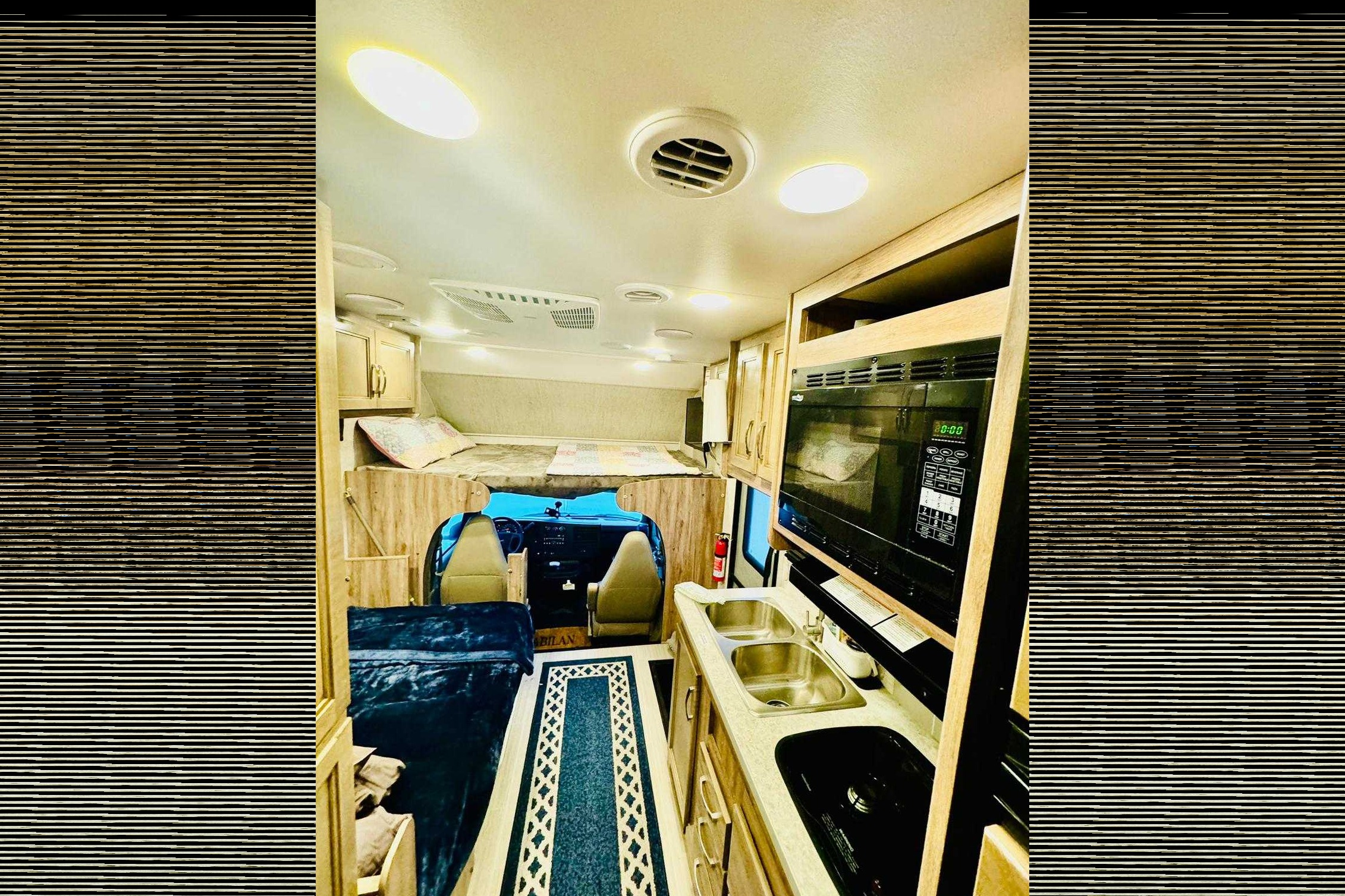 Sathiyavahini's Jayco Jayco Redhawk SE Class C