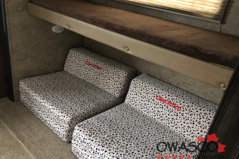 Leduc Recreation Coachmen Freedom Express 312BHDS Travel Trailer