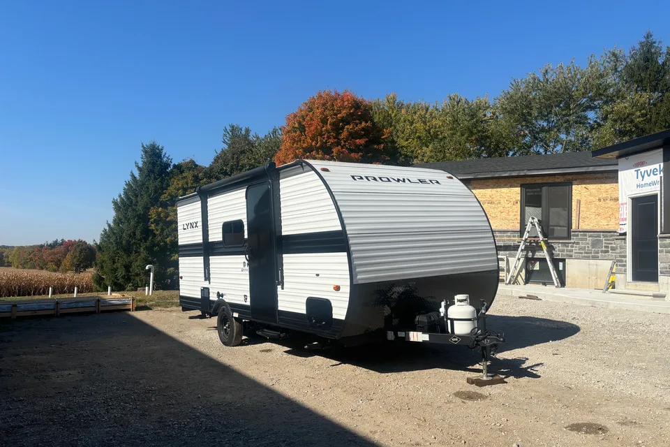Jarrett's Prowler Lynx Travel Trailer