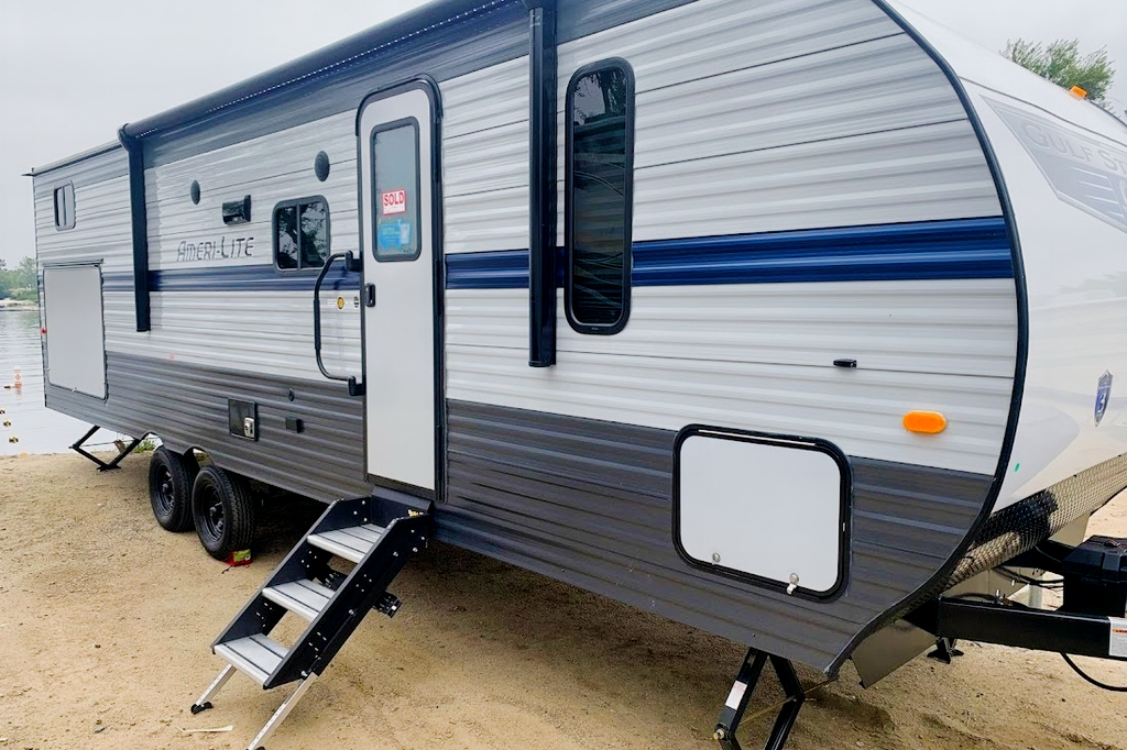 31' Family trailer - Sleeps 7 and Ready for Adventures!
