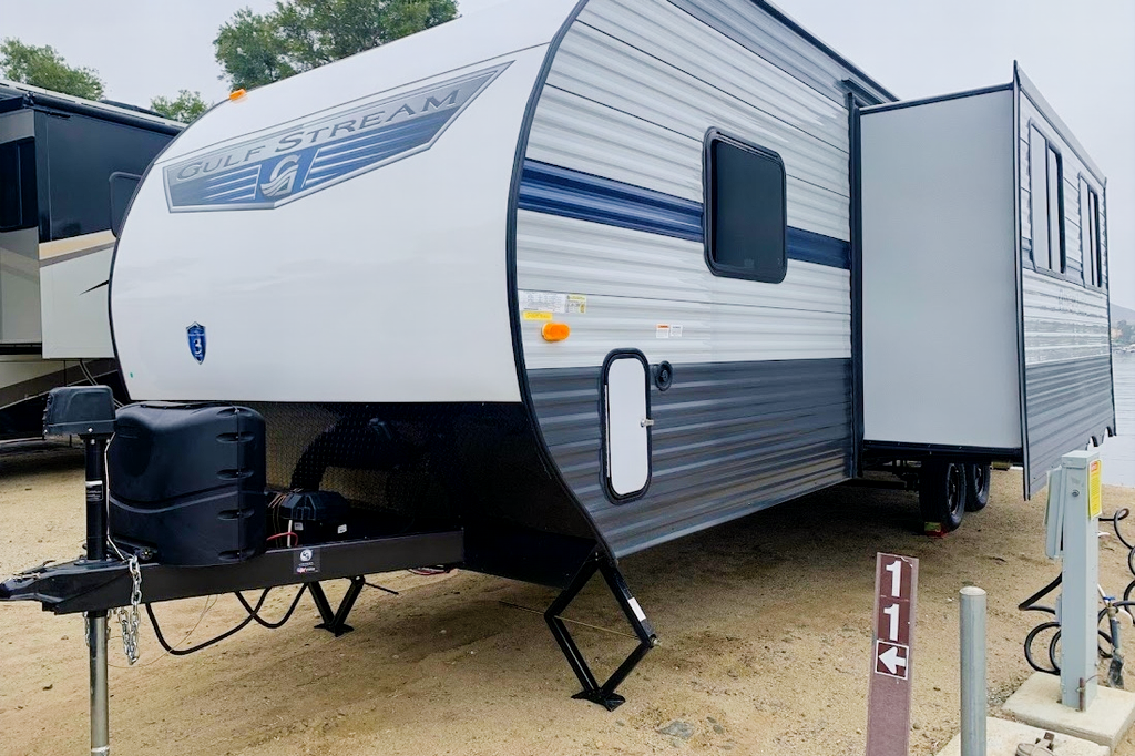 31' Family trailer - Sleeps 7 and Ready for Adventures!