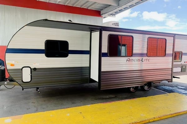 31' Family trailer - Sleeps 7 and Ready for Adventures!