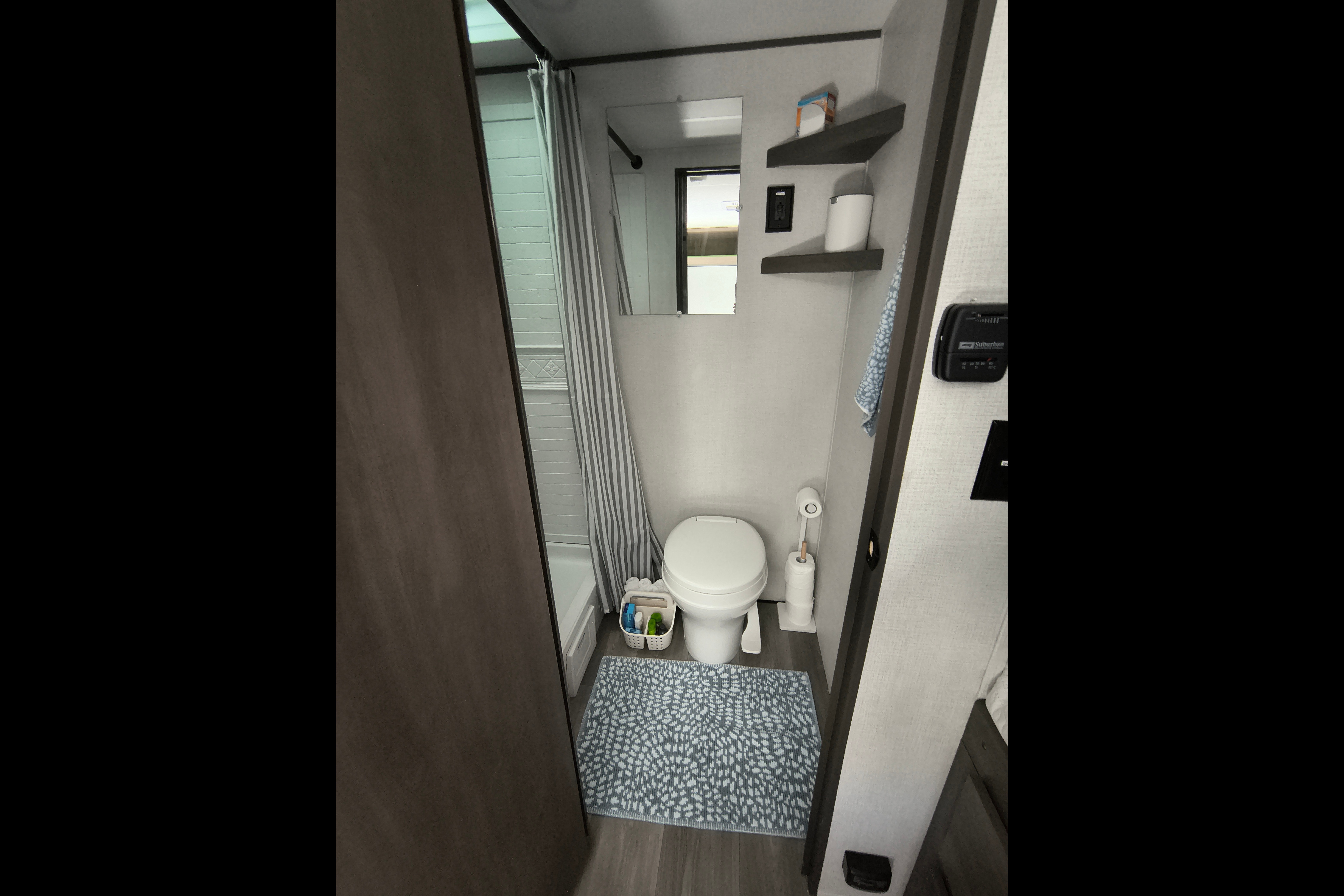 BRAND NEW 2026 20ft Travel Trailer Towable by most SUVs
