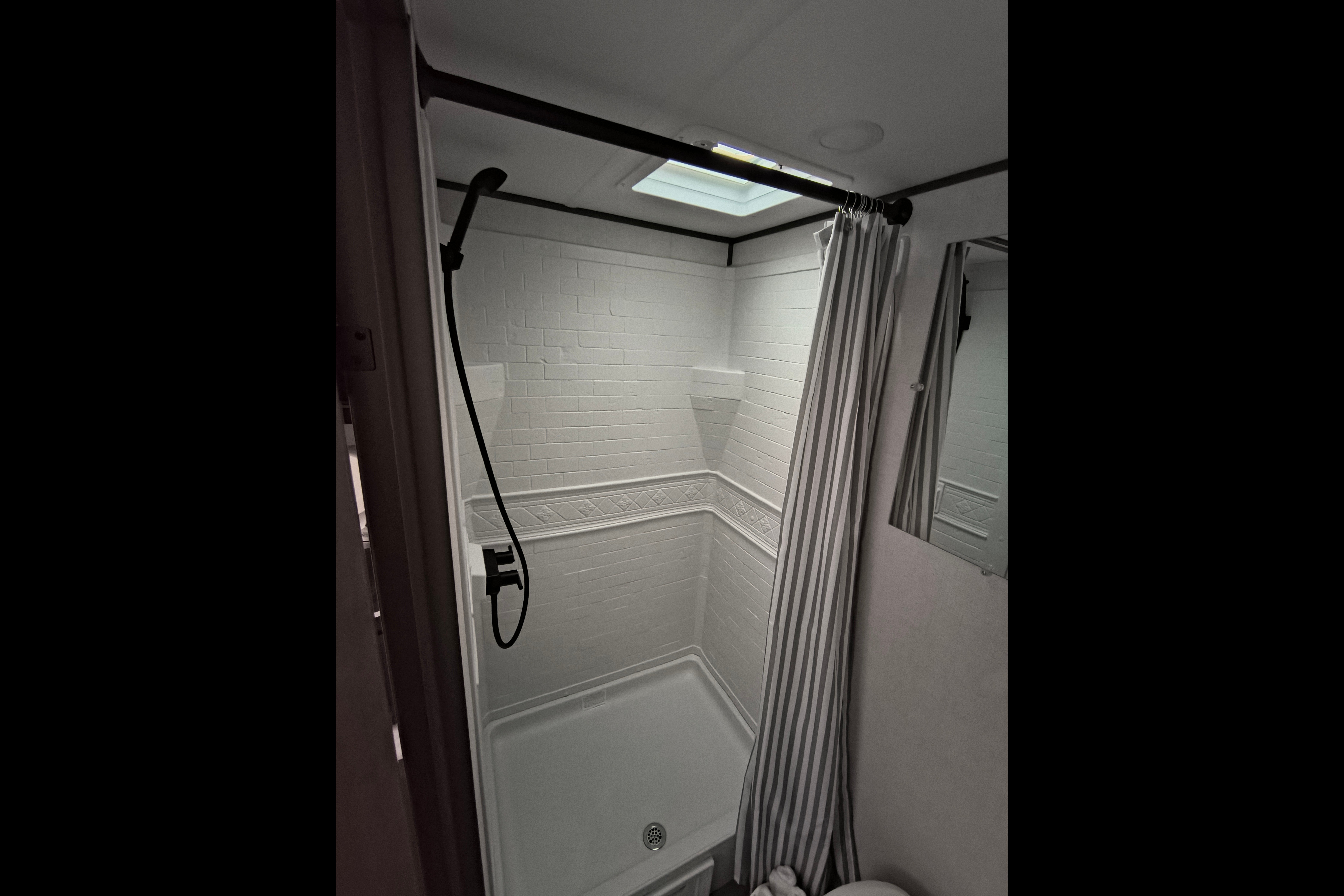 BRAND NEW 2026 20ft Travel Trailer Towable by most SUVs