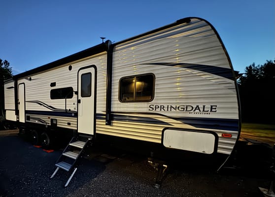 Matthew's Springdale SG301TR Travel Trailer