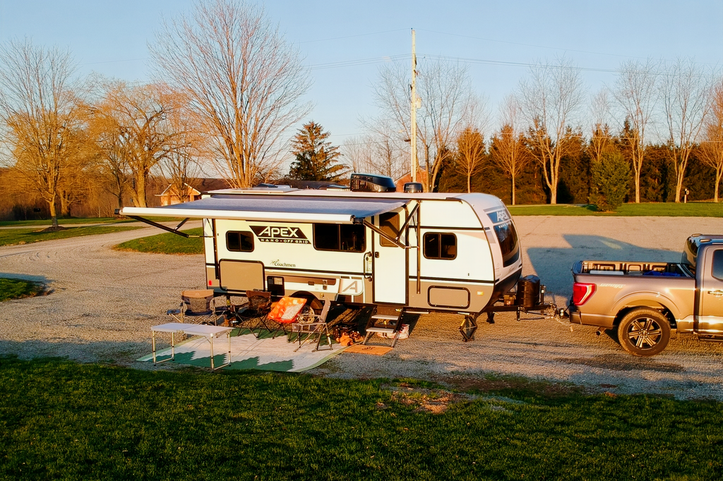 Take It Easy - 2022 Apex Nano 19’ Off Grid Travel Trailer