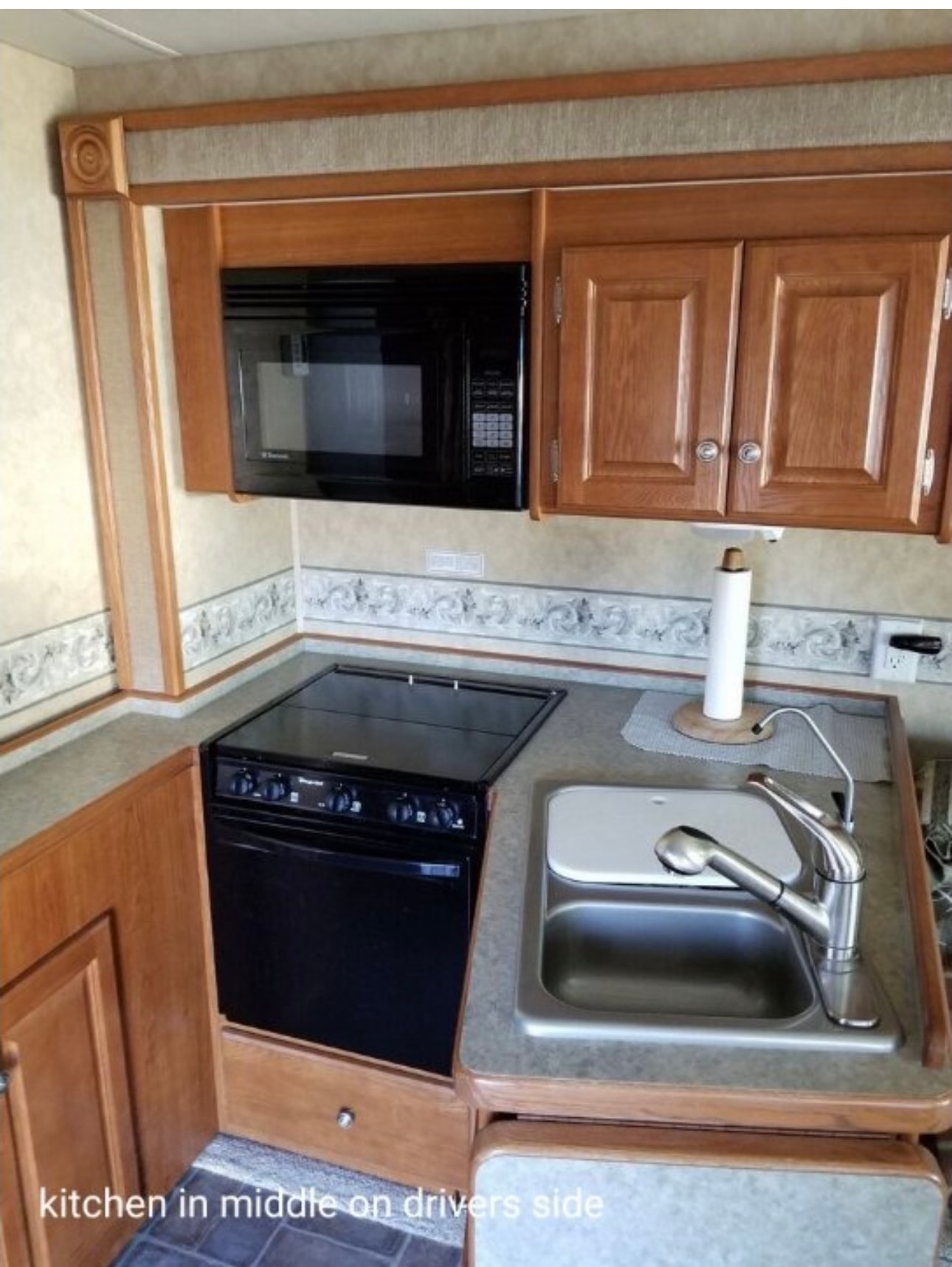 Laurel's Embassy Triple e Class A