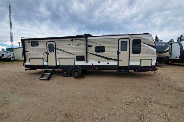 Keystone Hideout 28BHS Travel Trailer
