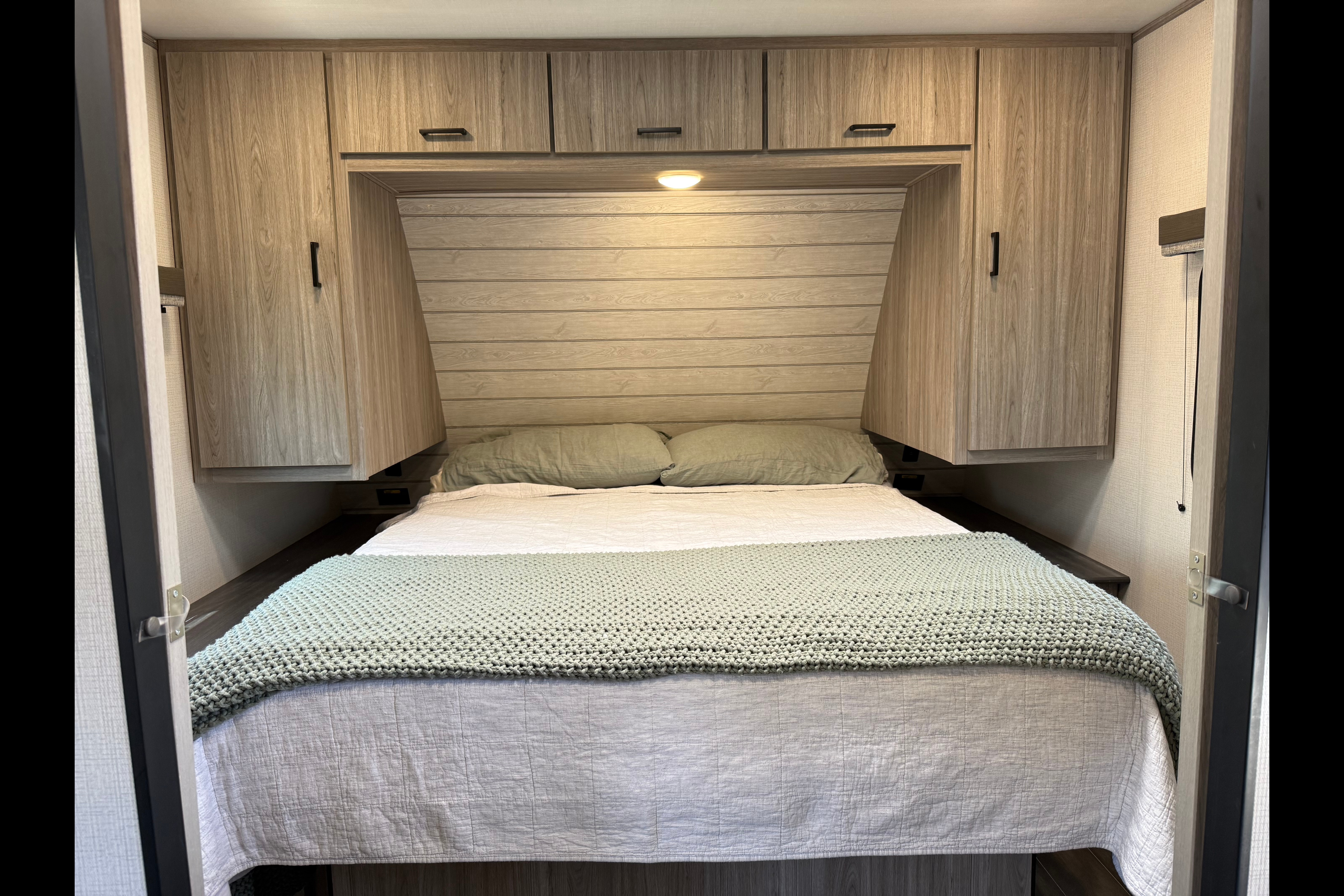 Keystone Passport SL Travel Trailer