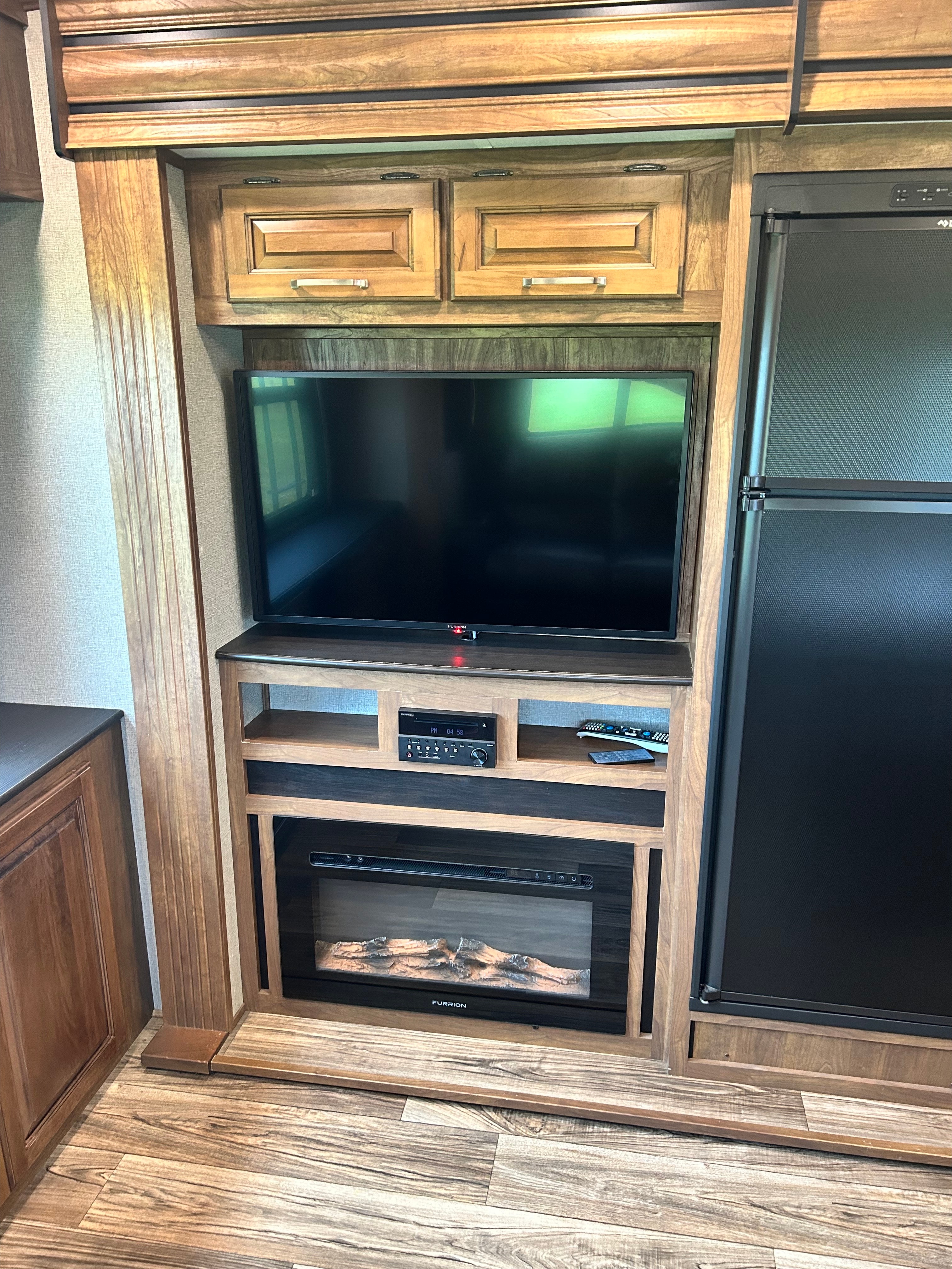 Alyssa's Keystone Laredo Fifth Wheel