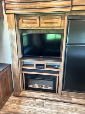 Alyssa's Keystone Laredo Fifth Wheel