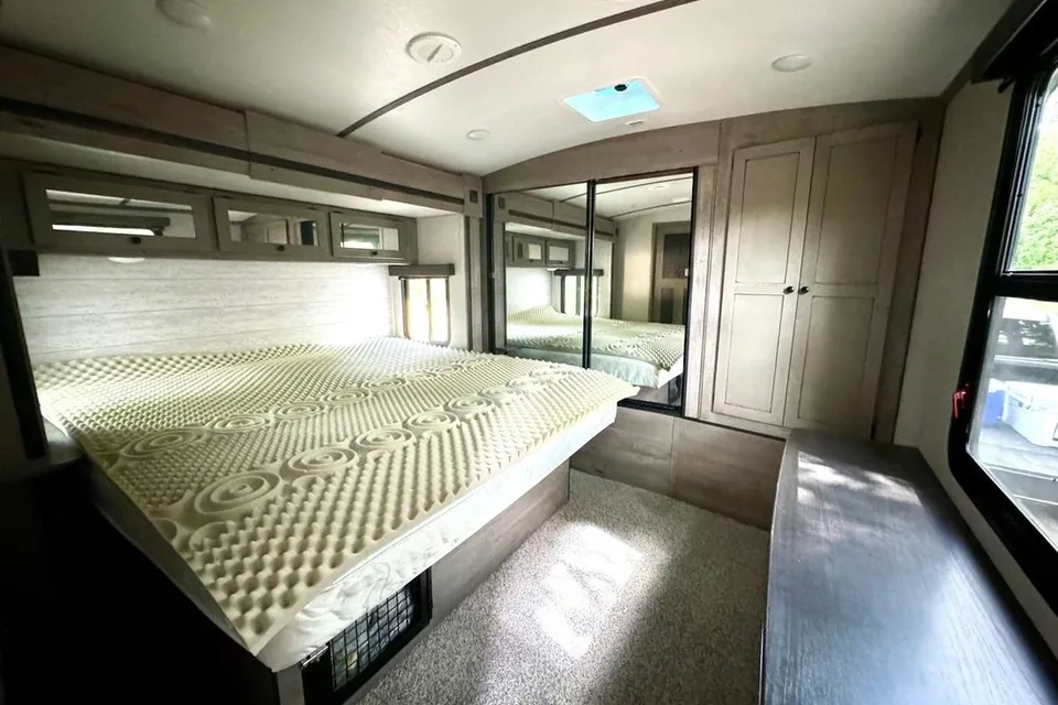 Put the Glam in Glamping!