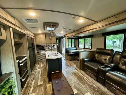Put the Glam in Glamping!