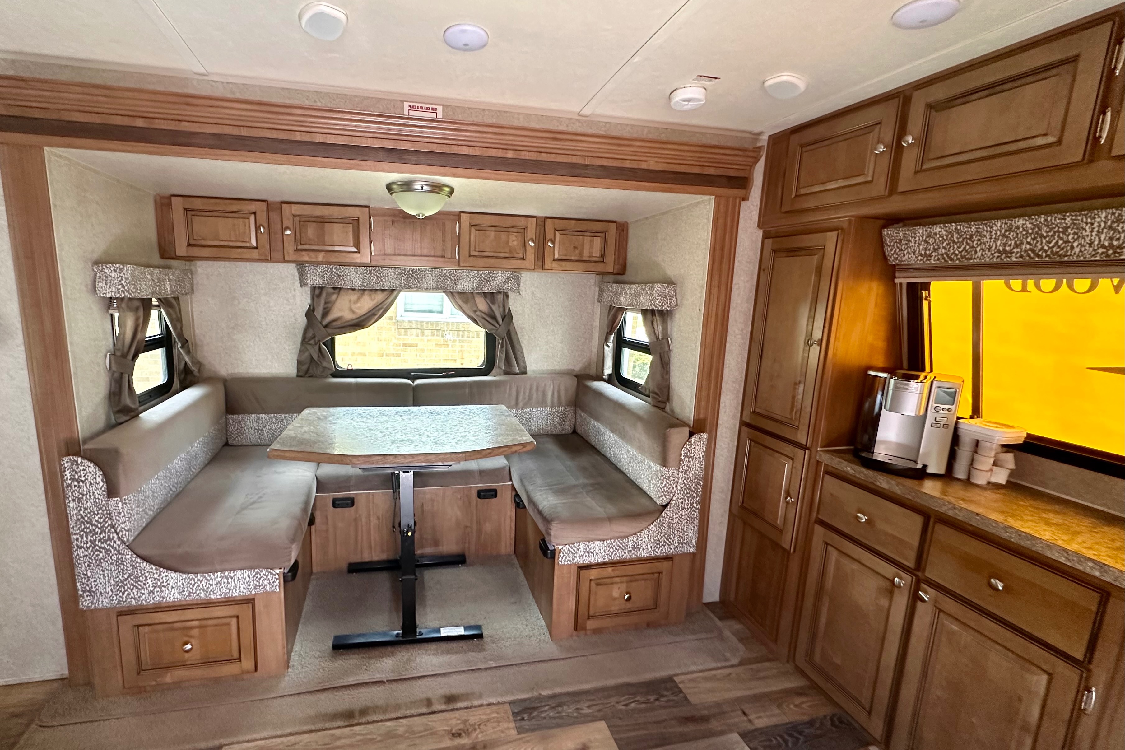 Mike & Kim's Cozy RV