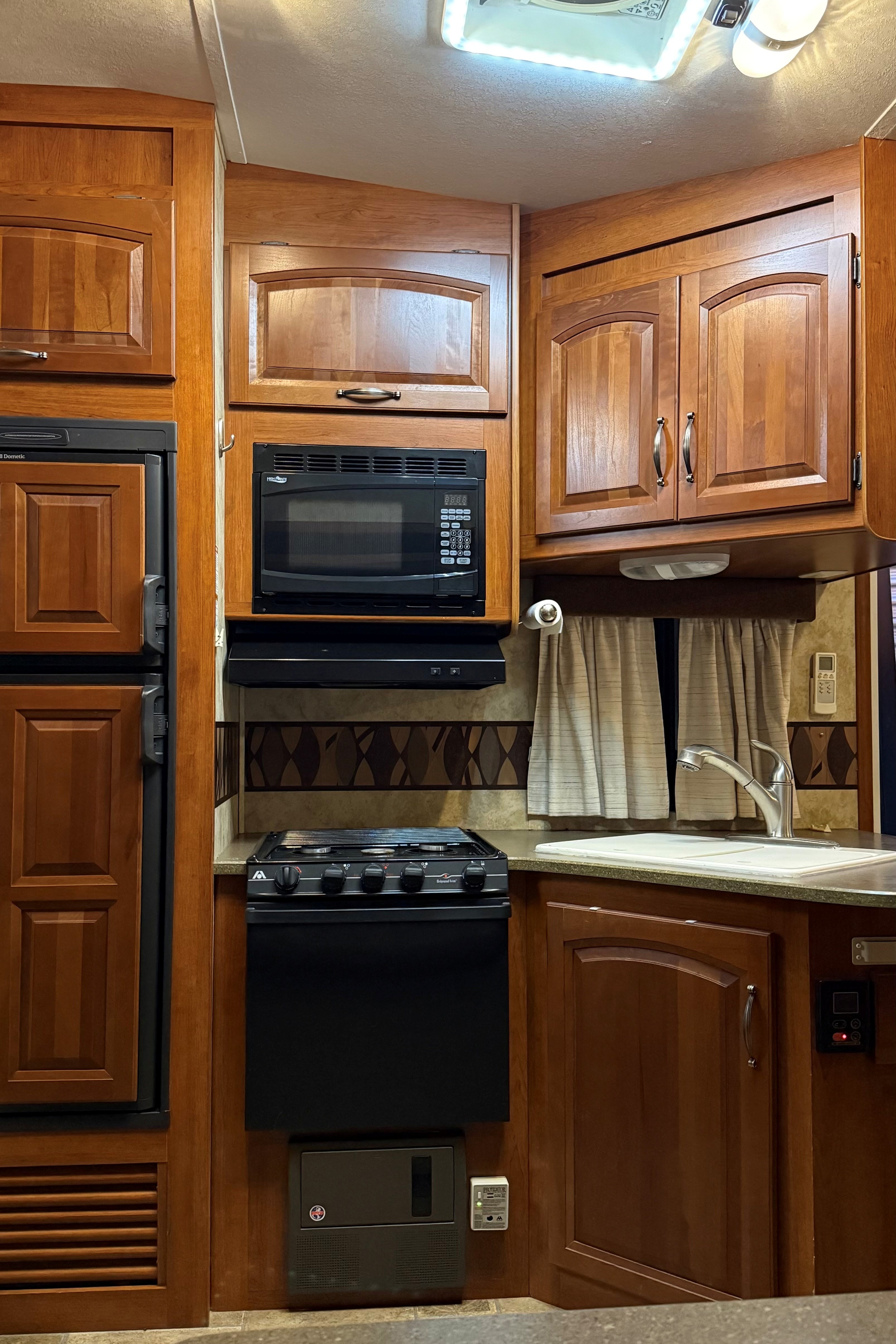 Keystone 276rls Fifth Wheel