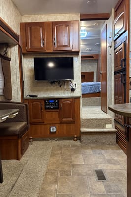 Keystone 276rls Fifth Wheel