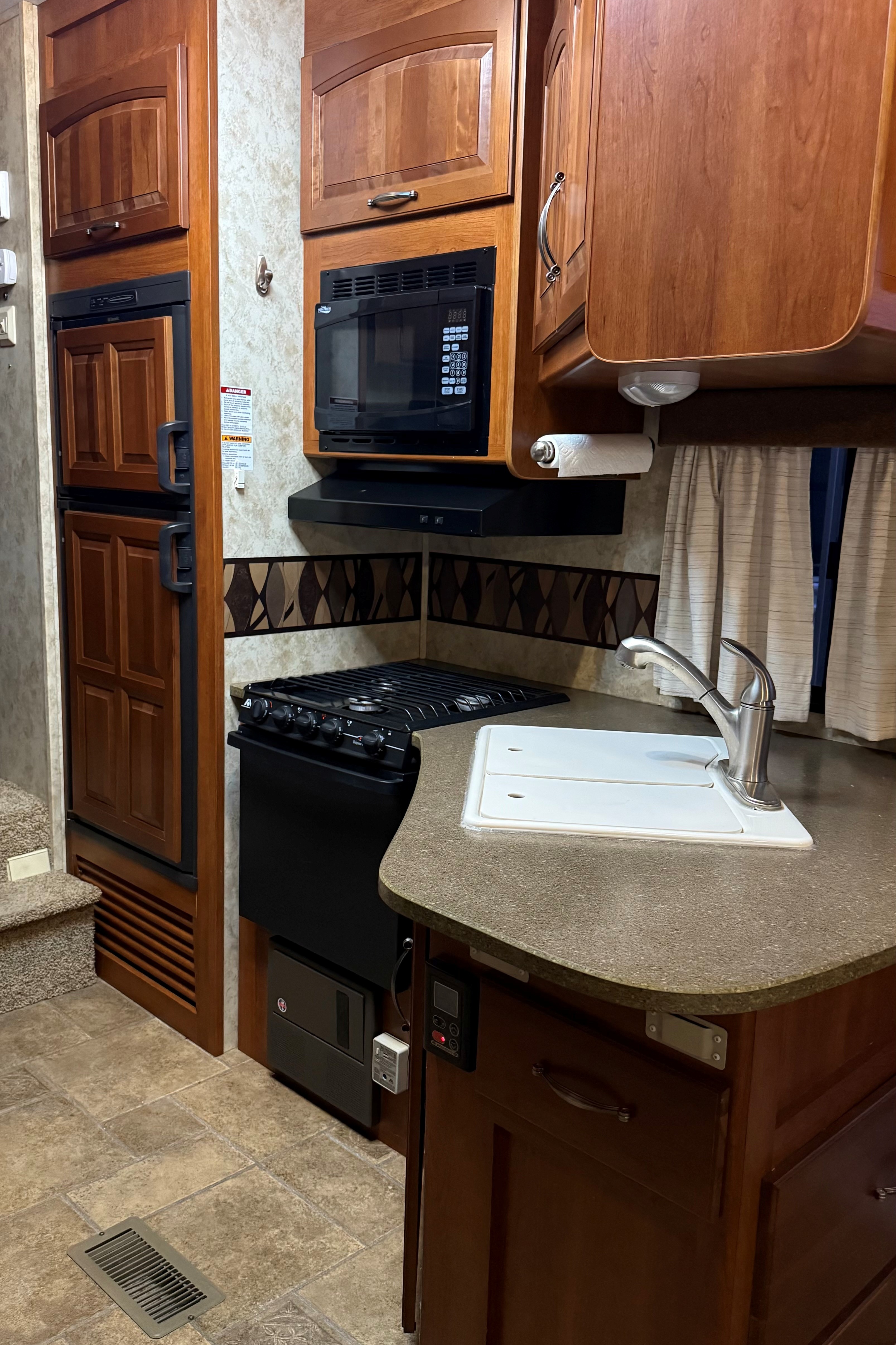 Keystone 276rls Fifth Wheel