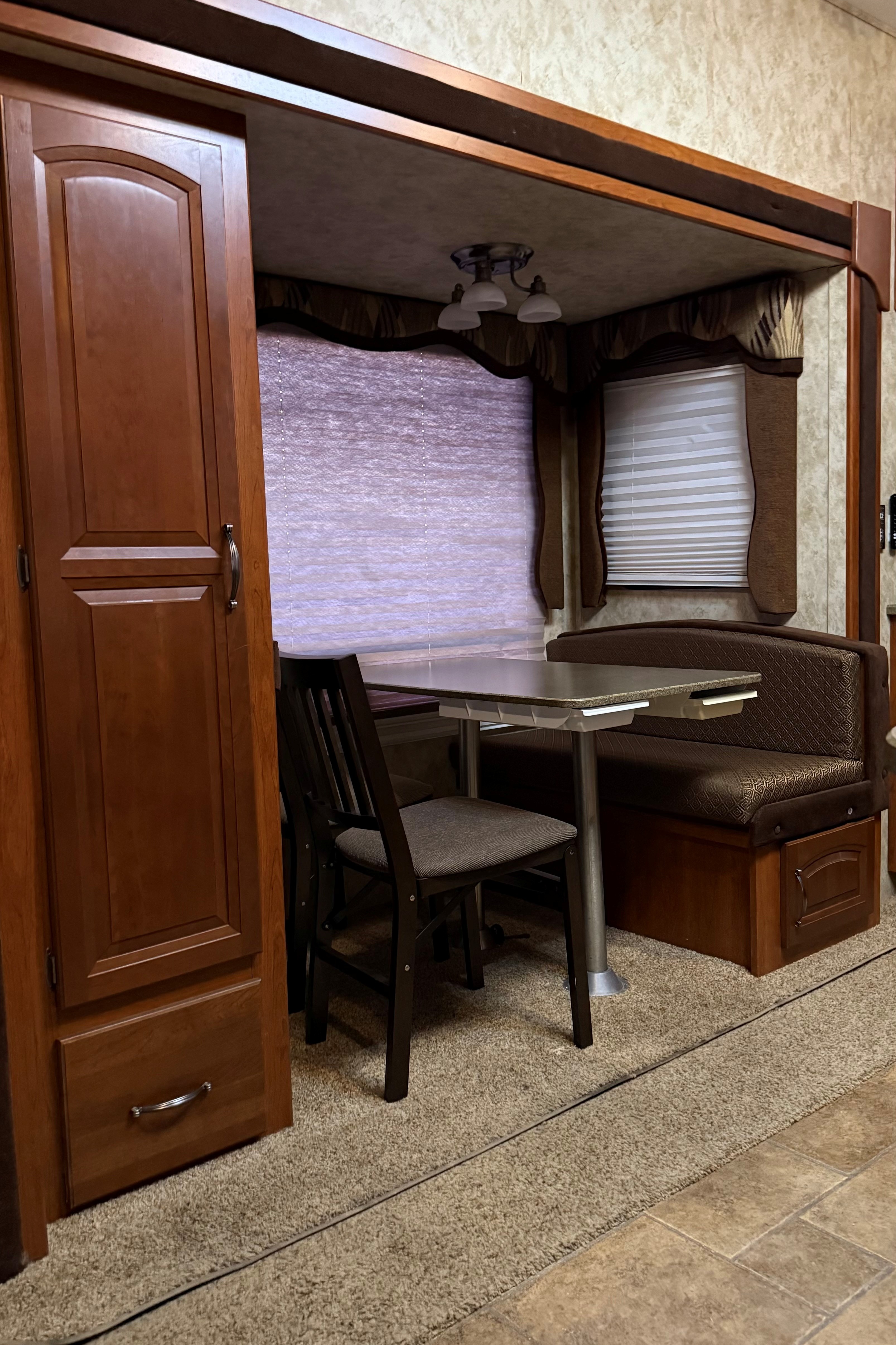 Keystone 276rls Fifth Wheel