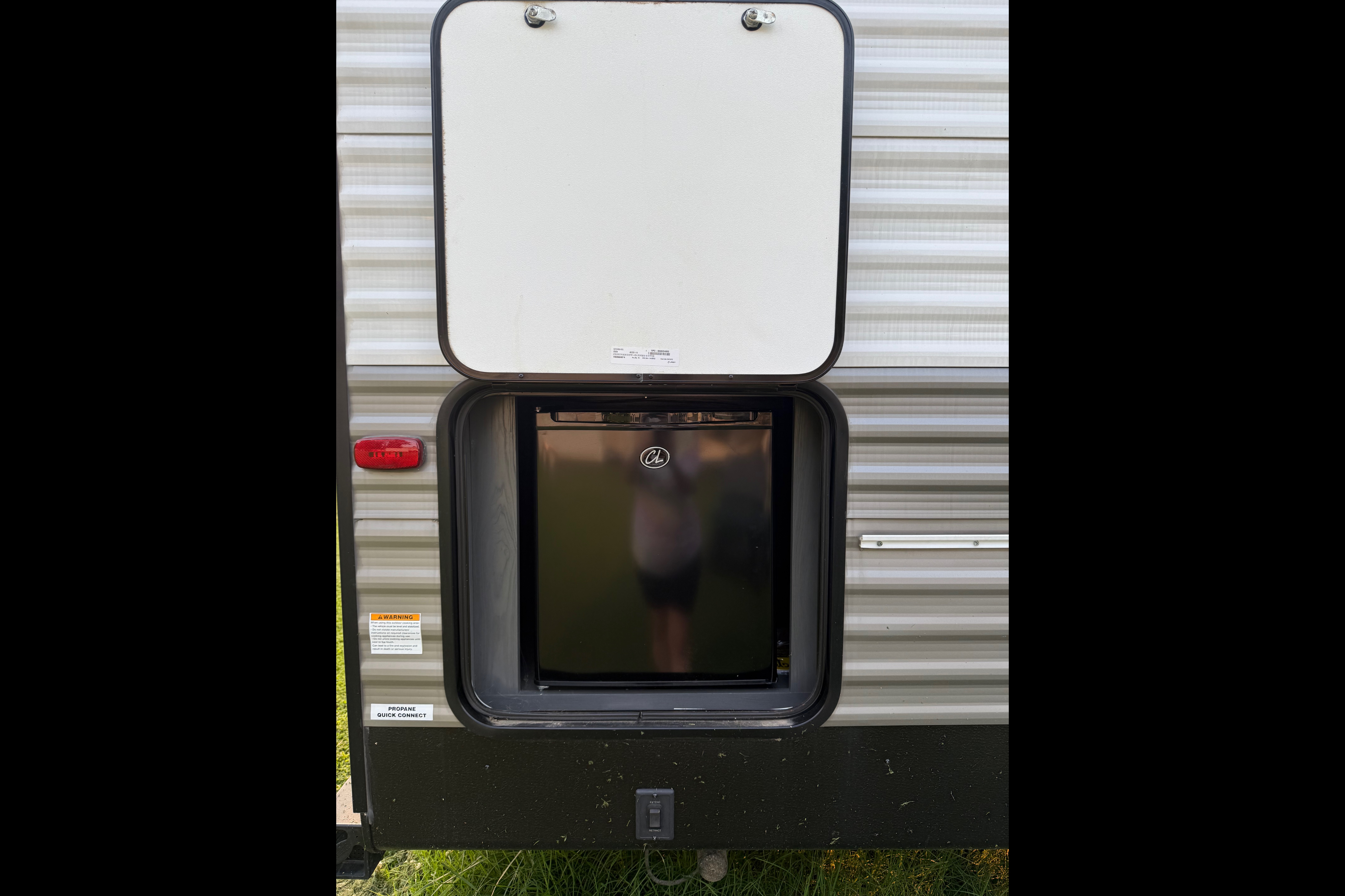 Western KY CamperRentals- 34ft bunk and private queen with 2bath