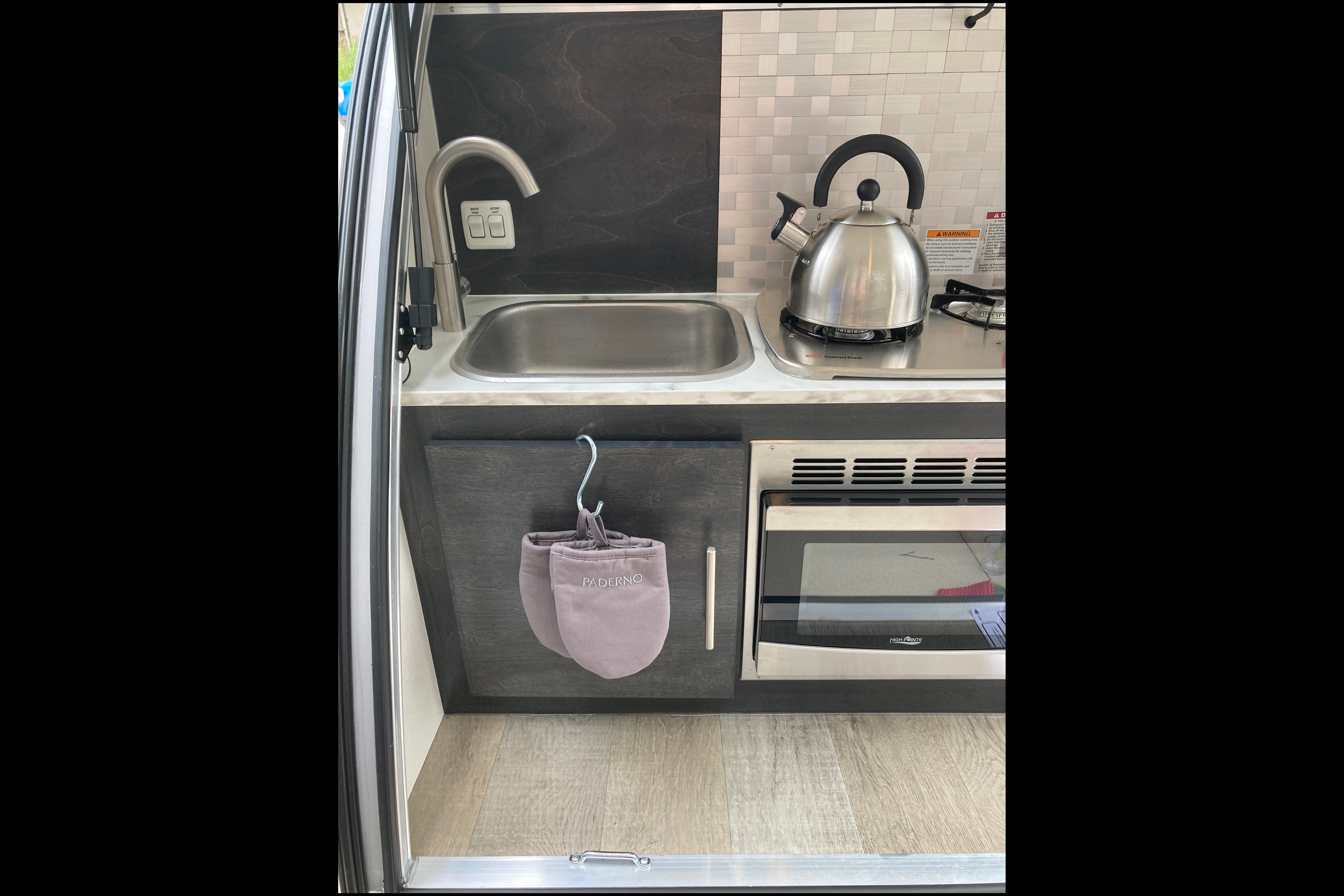 Glamping Tagalong - 2022 Nucamp T@G 
