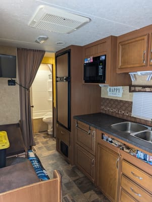 Family Friendly Trailer with Bunks