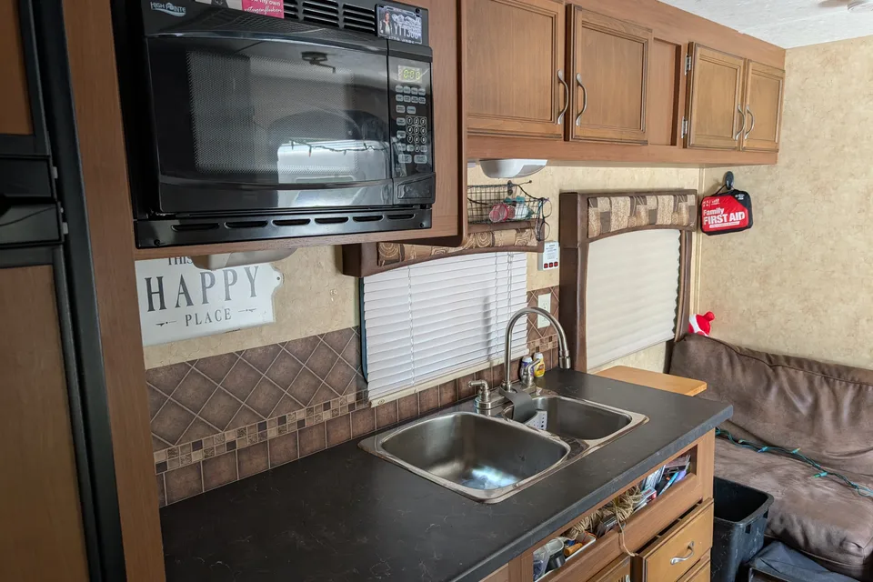 Family Friendly Trailer with Bunks