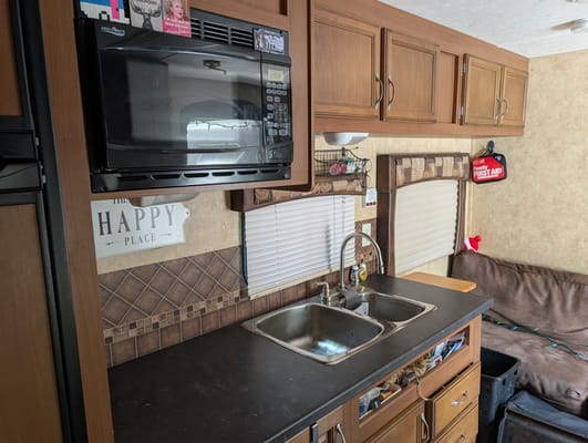 Family Friendly Trailer with Bunks