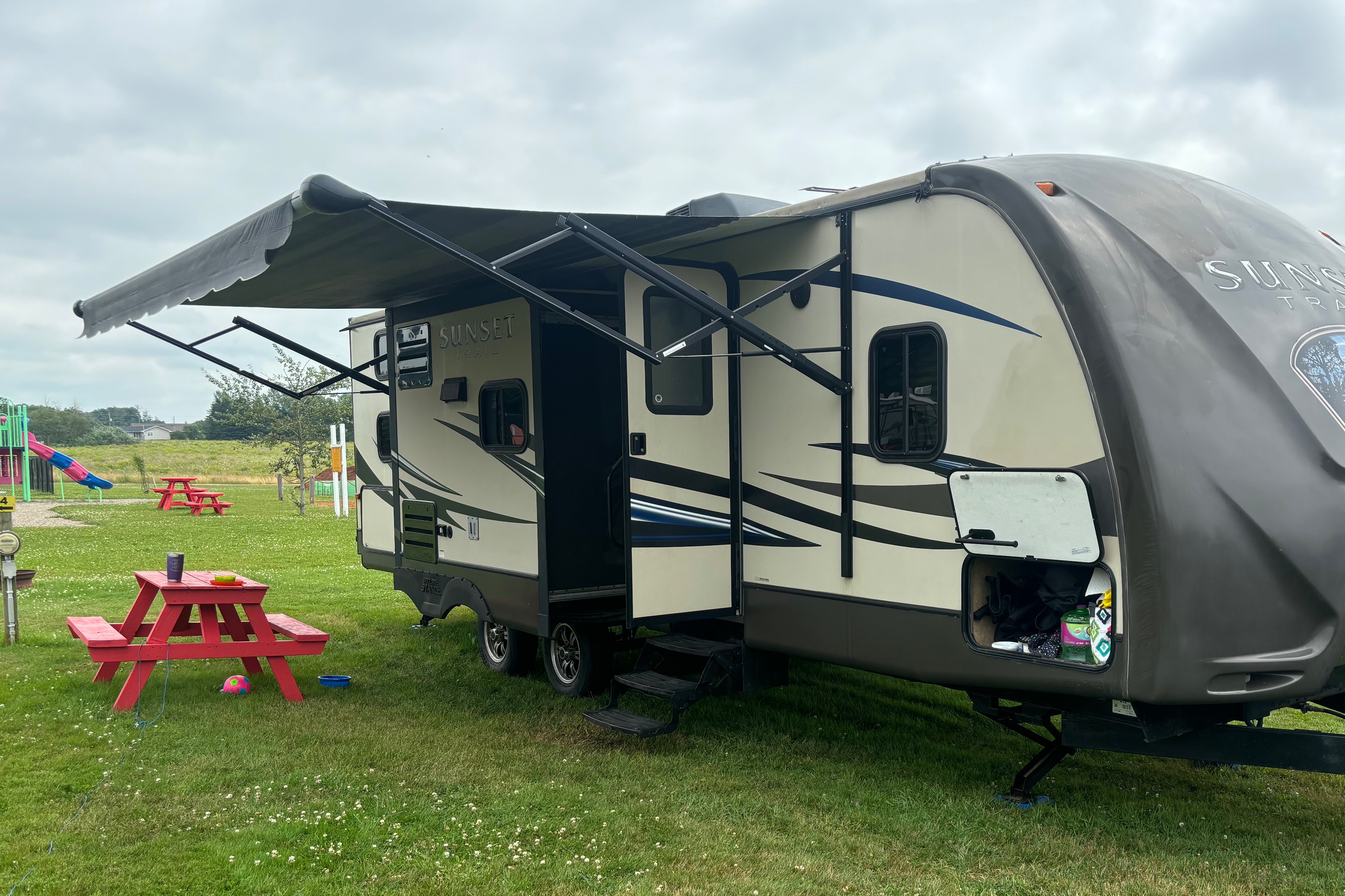 Dylan’s Crossroads Sunset Trail Travel Trailer