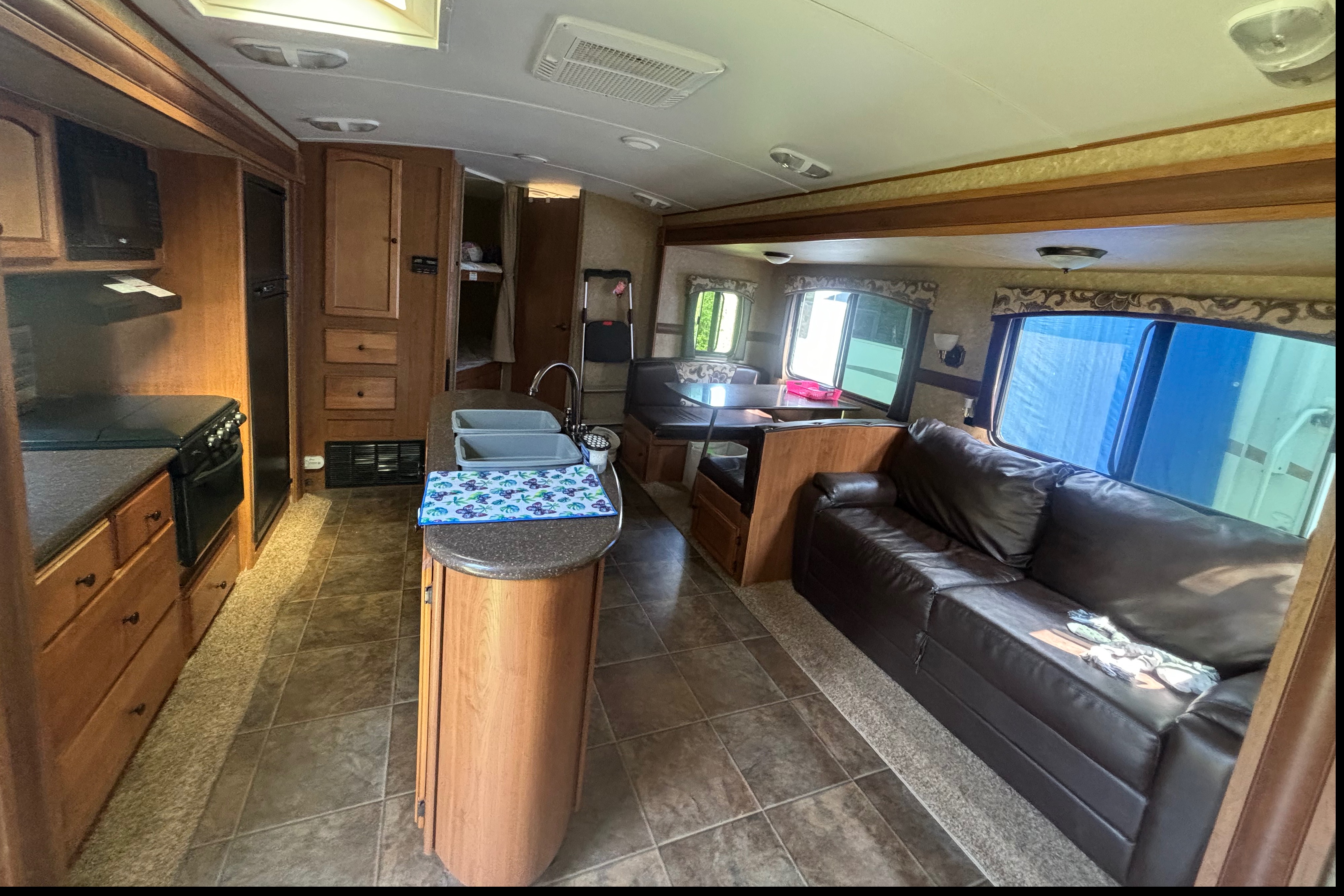 Dylan’s Crossroads Sunset Trail Travel Trailer