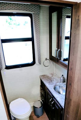 Gnomadic RV Adventure Services