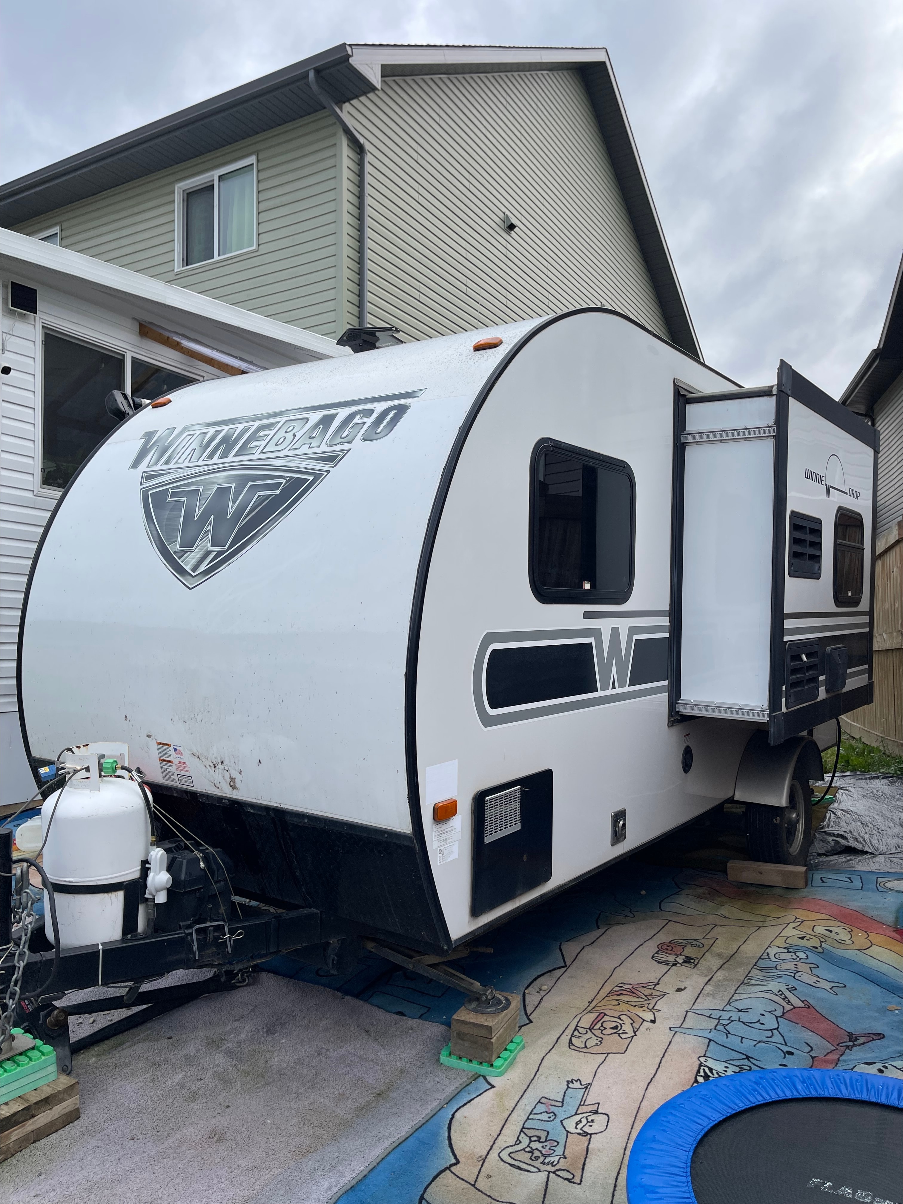 Teron121066 Winnebago WD170K Travel Trailer