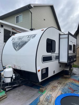 Teron121066 Winnebago WD170K Travel Trailer