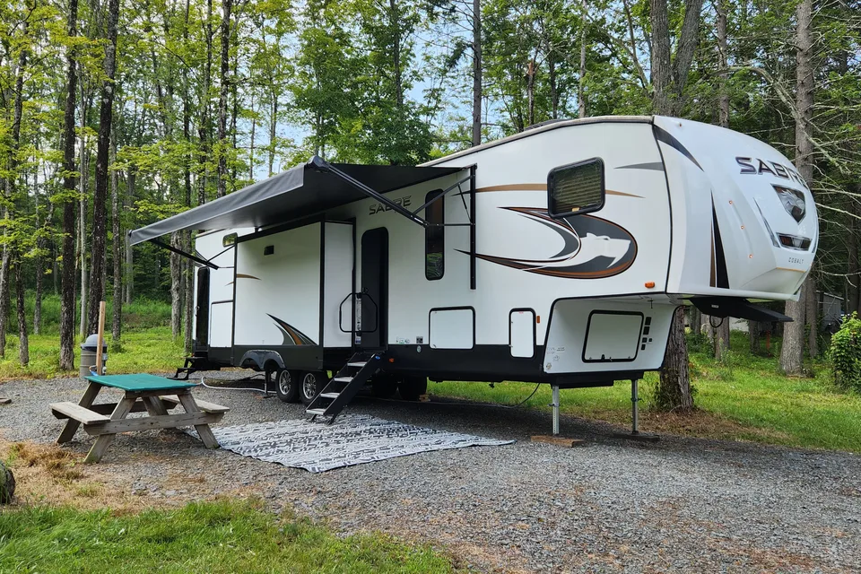 Tri-State Luxury: 5th Wheel Family Paradise