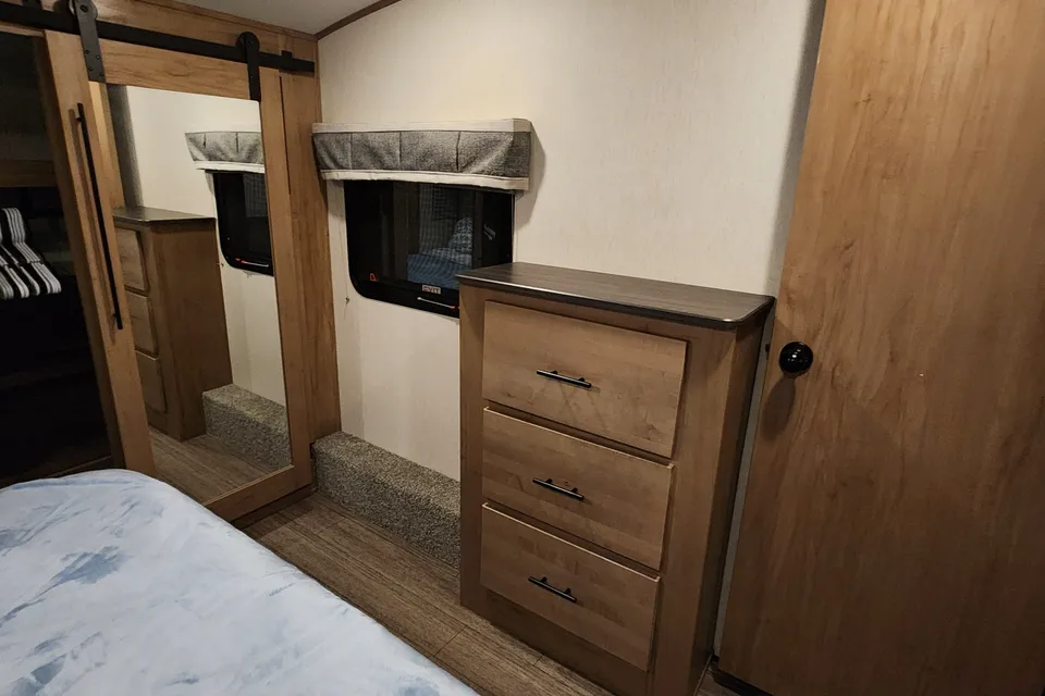 Tri-State Luxury: 5th Wheel Family Paradise