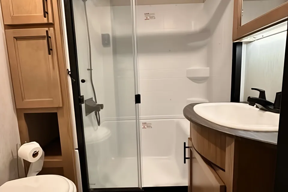 Tri-State Luxury: 5th Wheel Family Paradise