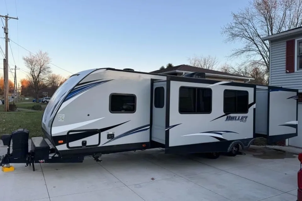 Derick's Keystone bullet Travel Trailer