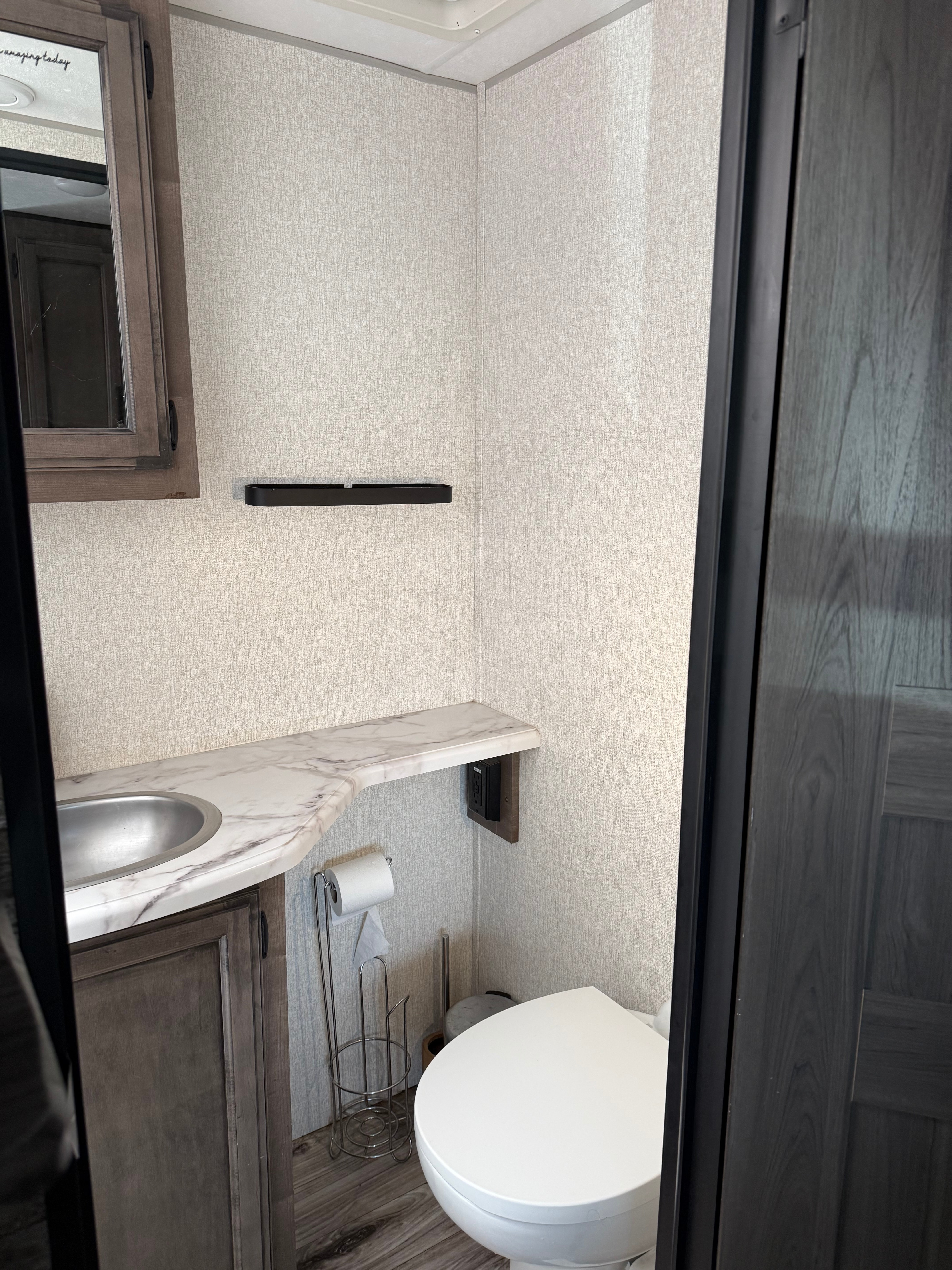 The Adventure Bunkhouse- 30ft Family Bunkhouse