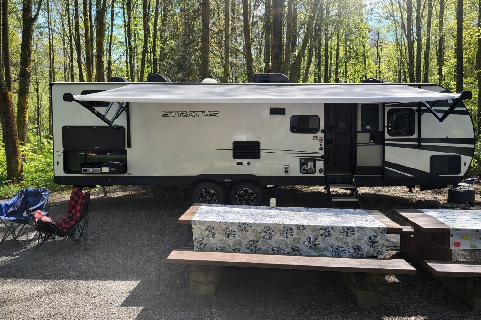 The Adventure Bunkhouse- 30ft Family Bunkhouse