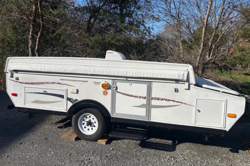  Coachmen Clipper Tent Trailer