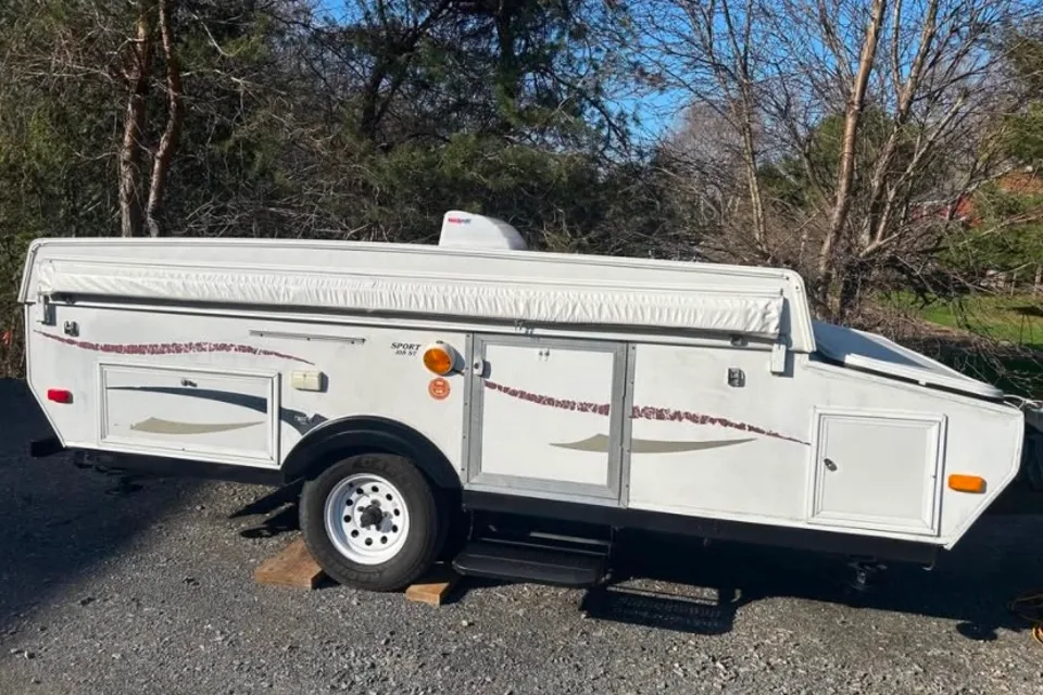  Coachmen Clipper Tent Trailer
