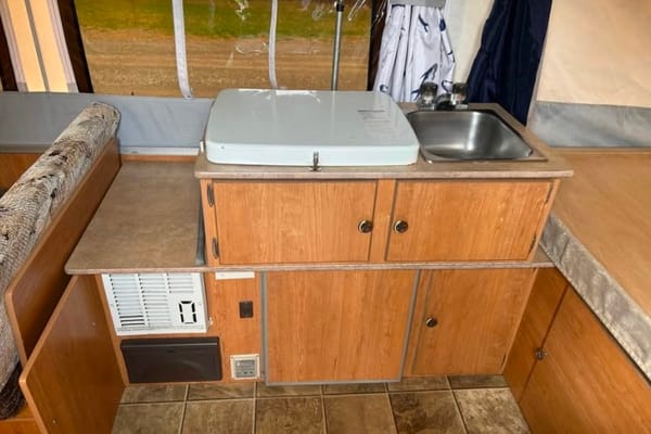 Coachmen Clipper Tent Trailer