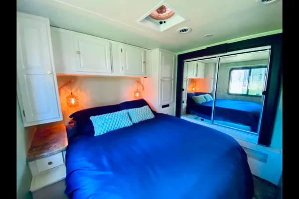 Harvey the RV - Coachmen Leprechaun 319DS Class C