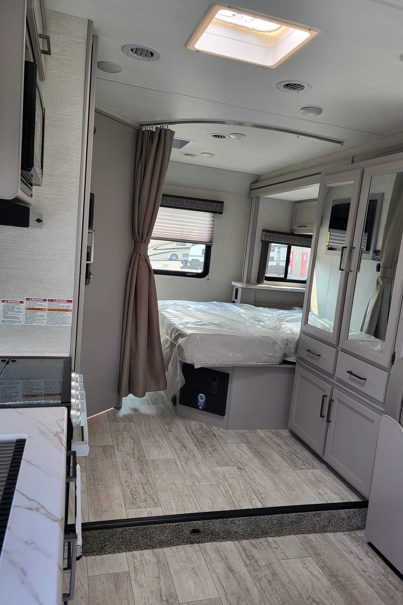 Bobbie's & Marci’s Thor Motor Coach Chateau Class C