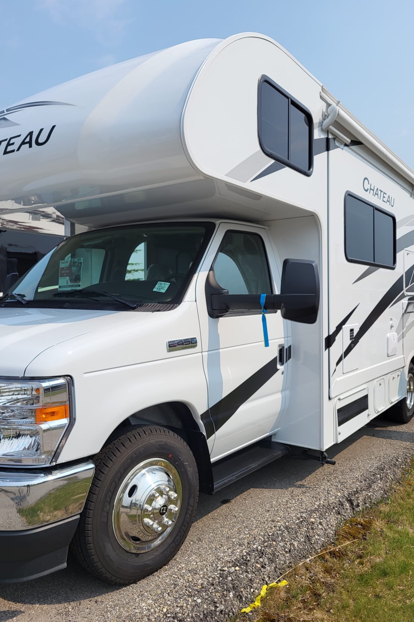 Bobbie's & Marci’s Thor Motor Coach Chateau Class C